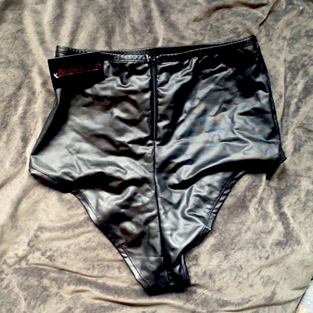 high waisted booty shorts